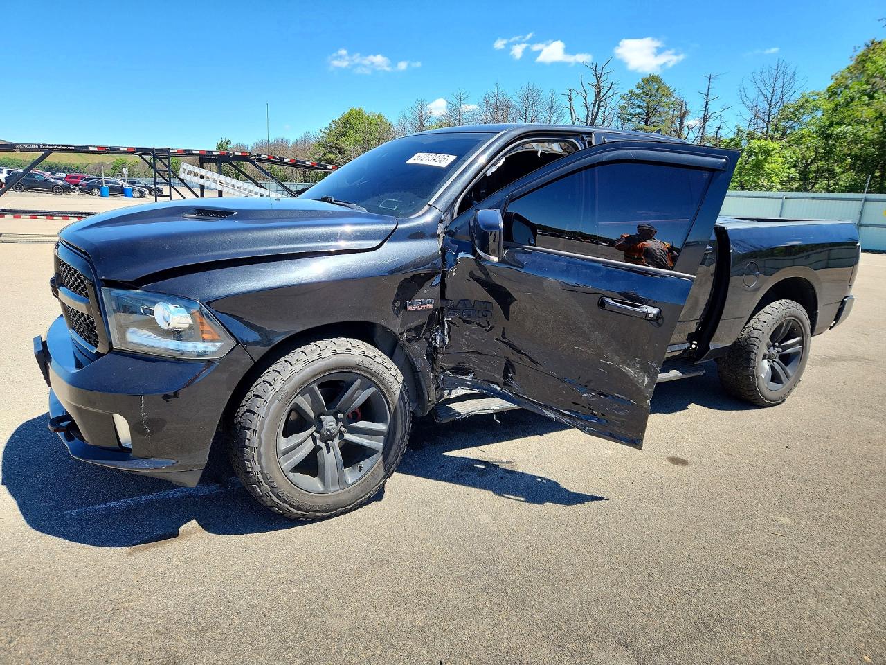 2017 RAM 1500 SPORT