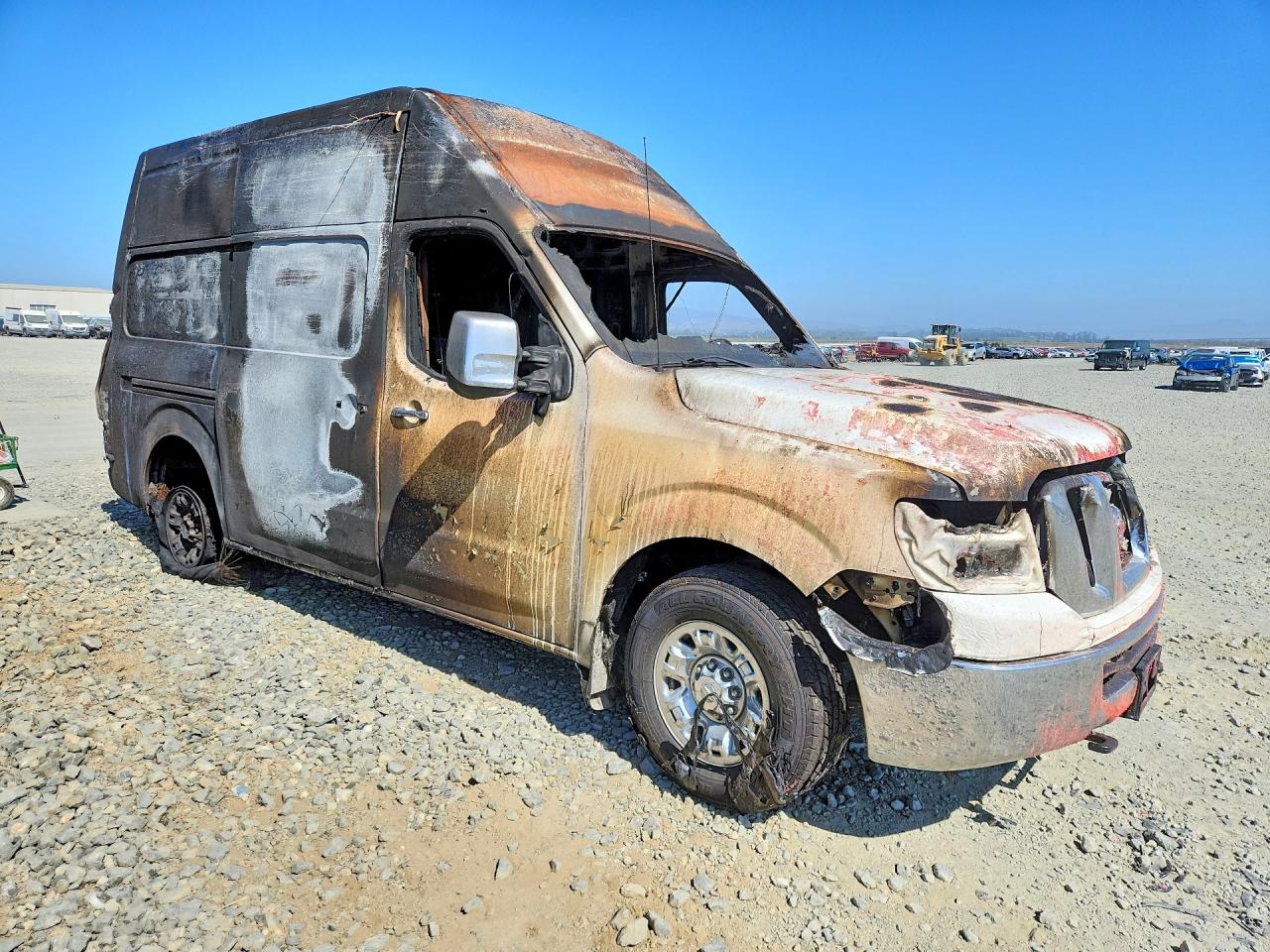 2018 NISSAN NV 2500 3500 HD SL — снимка 4