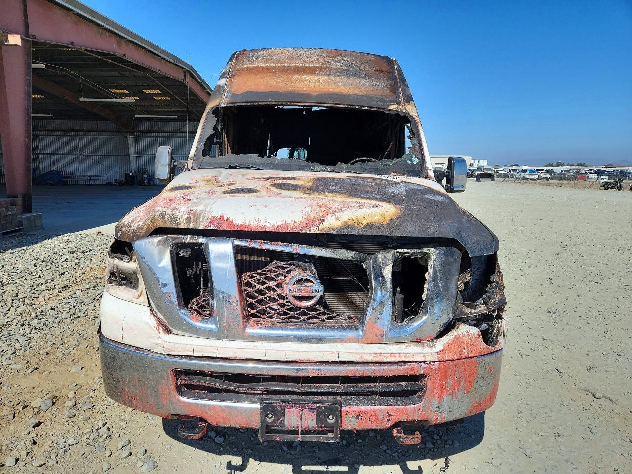 2018 NISSAN NV 2500 3500 HD SL — снимка 5