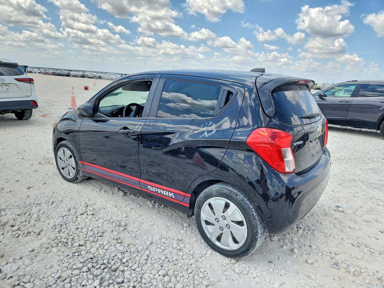 2017 CHEVROLET SPARK LS — снимка 2