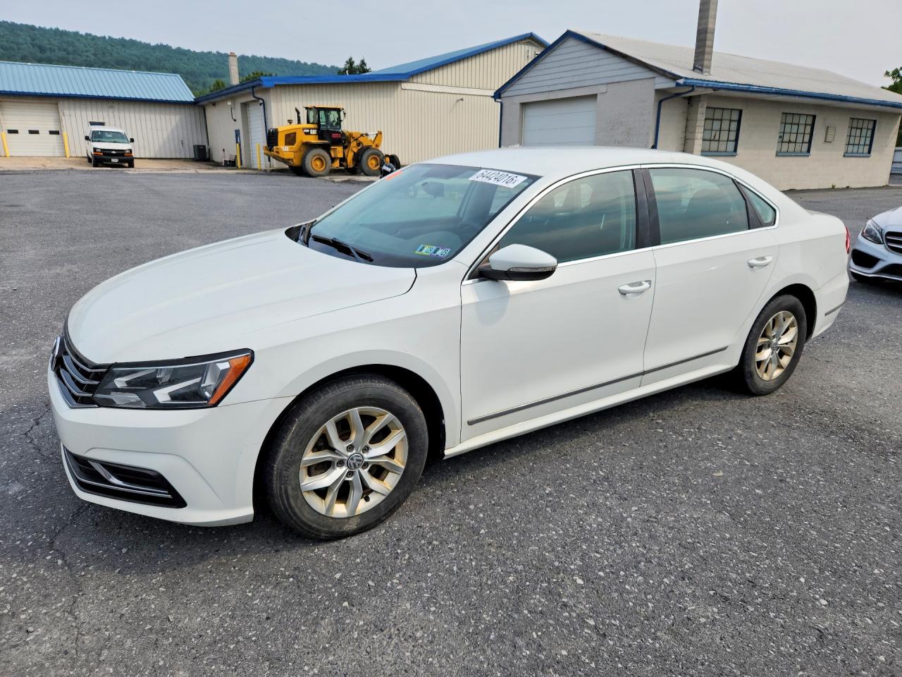 2016 VOLKSWAGEN PASSAT S