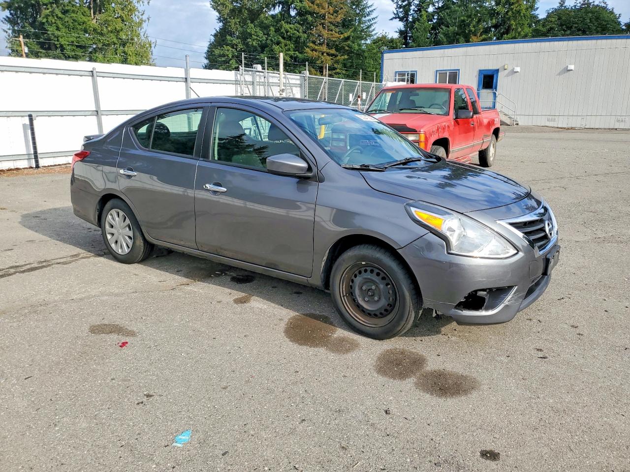 2019 NISSAN VERSA SV — снимка 4