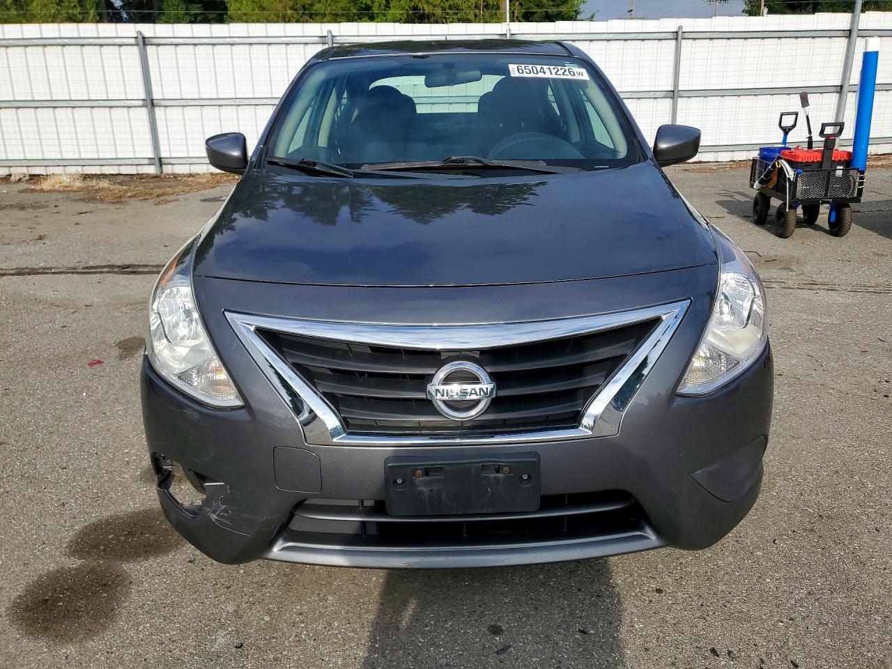 2019 NISSAN VERSA SV — снимка 5