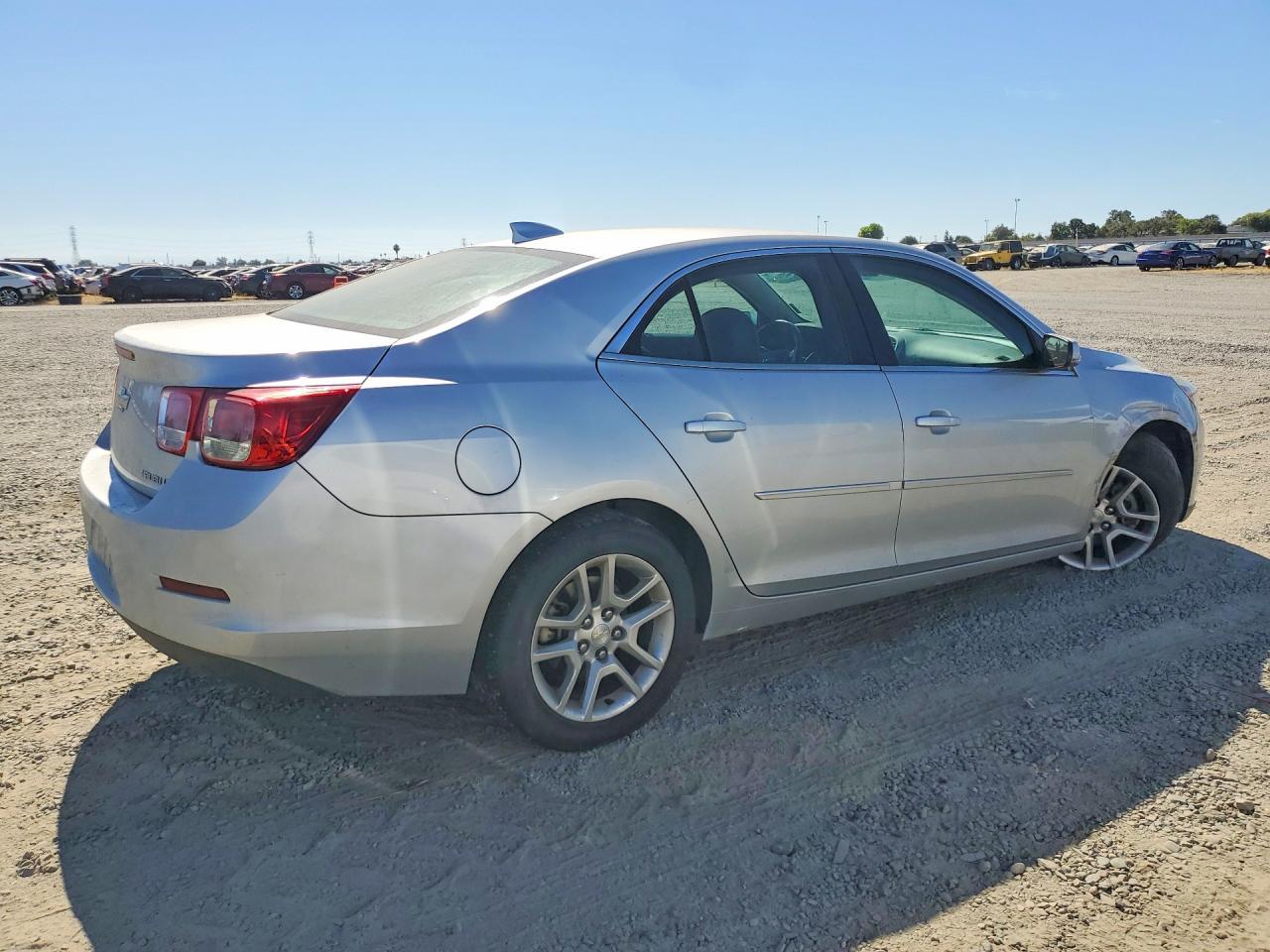 2015 CHEVROLET MALIBU 1LT — снимка 3