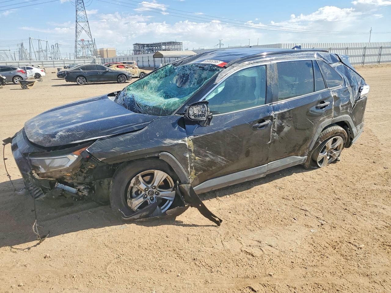 2020 TOYOTA RAV4 XLE