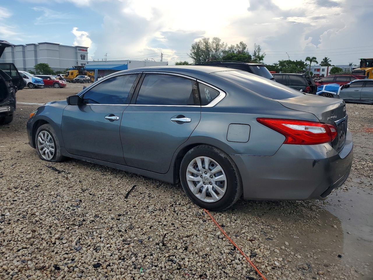 2017 NISSAN ALTIMA 2.5 S — снимка 2