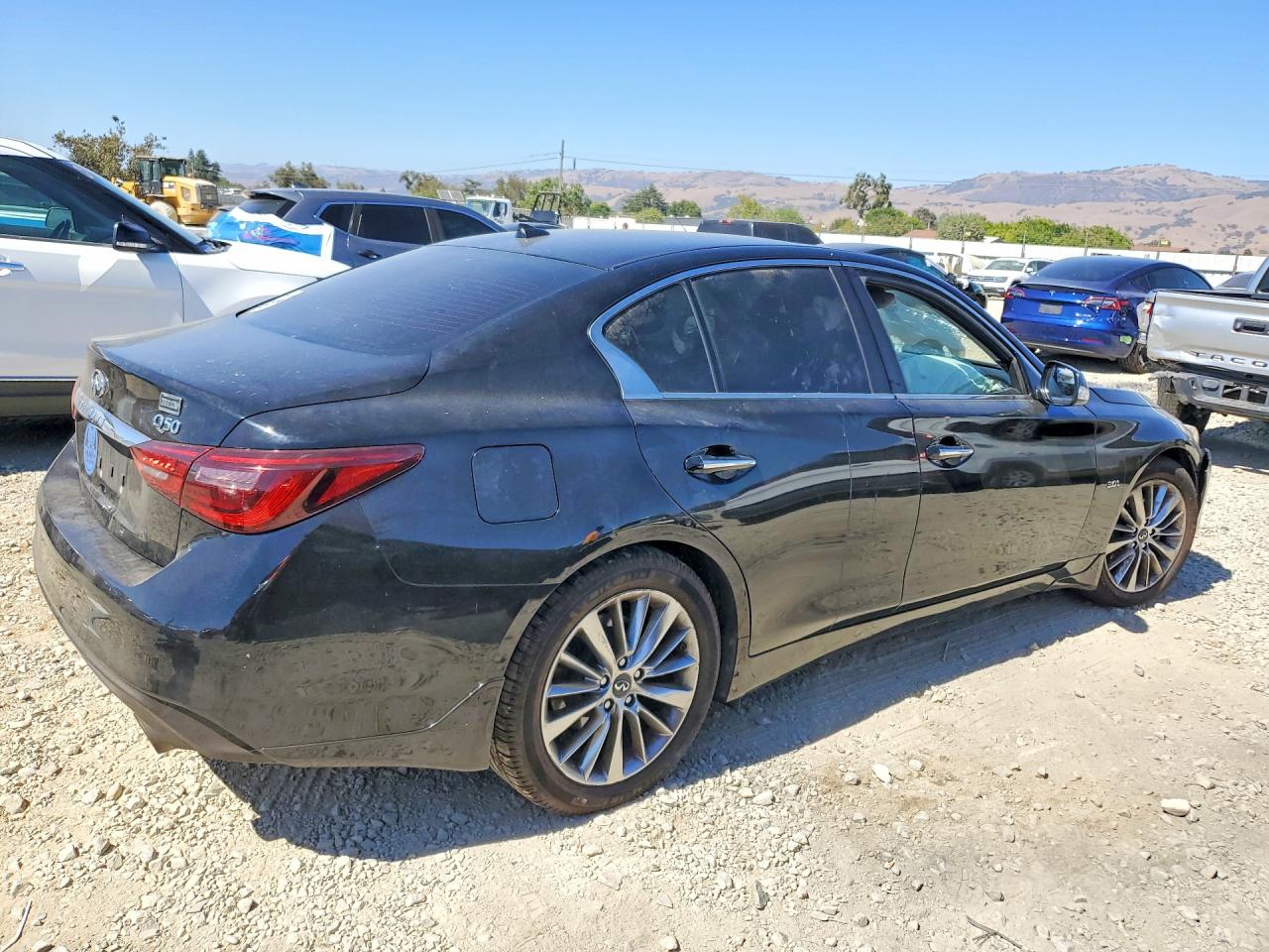 2018 INFINITI Q50 3.0T LUXE — снимка 3