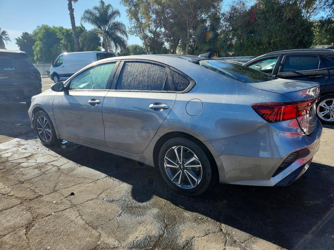 2023 KIA FORTE LXS — снимка 2