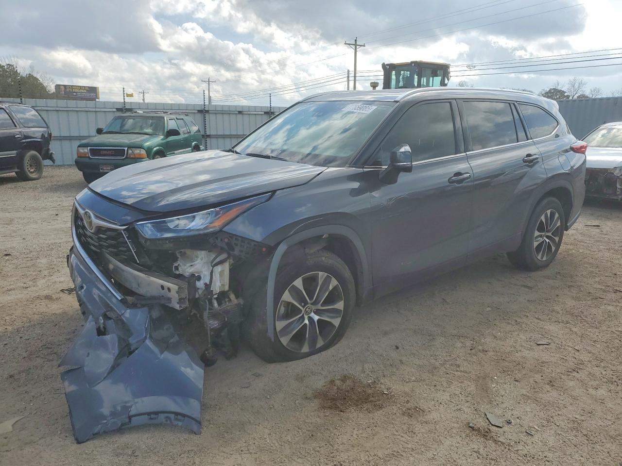 2020 TOYOTA HIGHLANDER XLE
