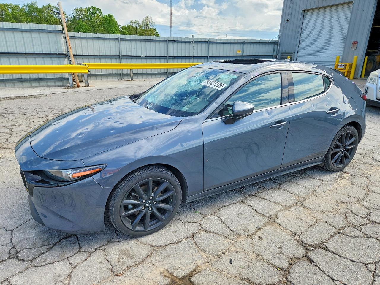2019 MAZDA 3 PREMIUM