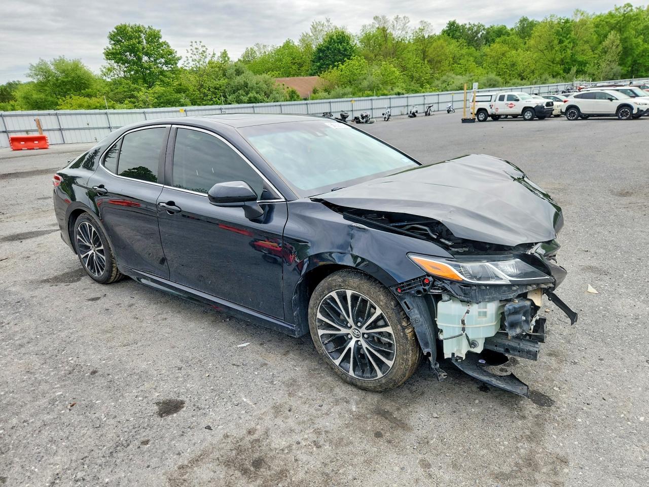2018 TOYOTA CAMRY SE — снимка 4