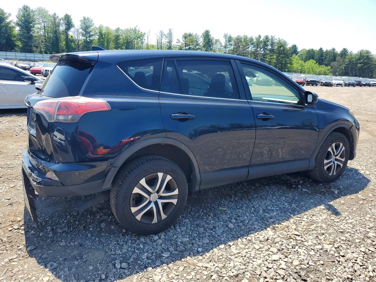 2018 TOYOTA RAV4 LE — снимка 3