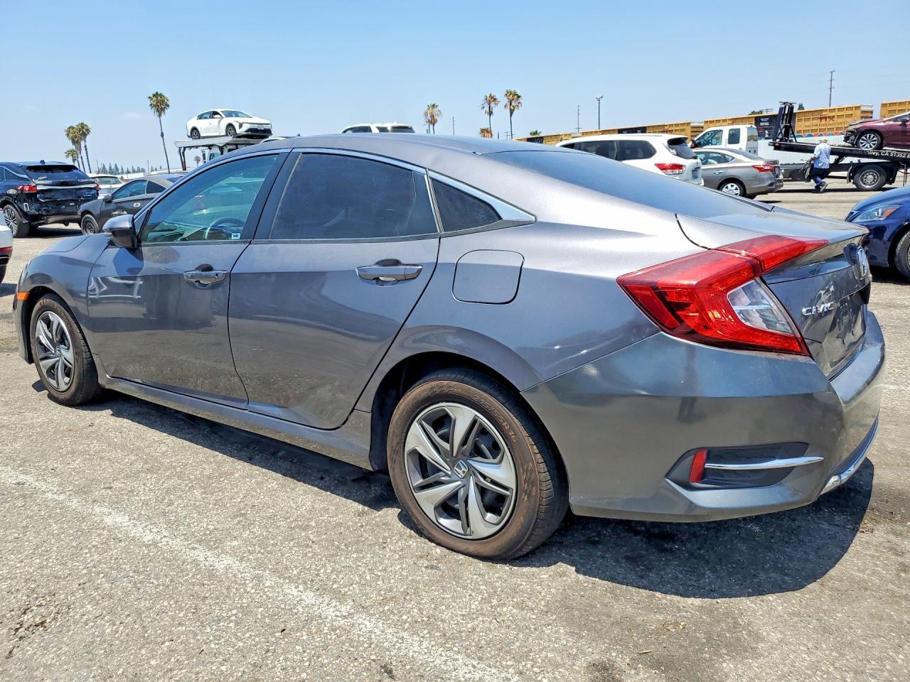 2019 HONDA CIVIC LX — снимка 2