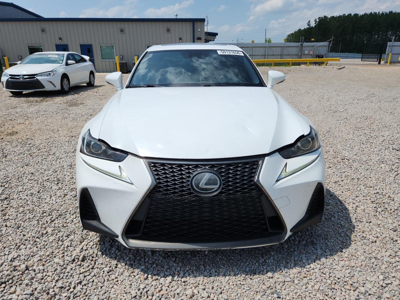 2018 LEXUS IS 300 — снимка 5
