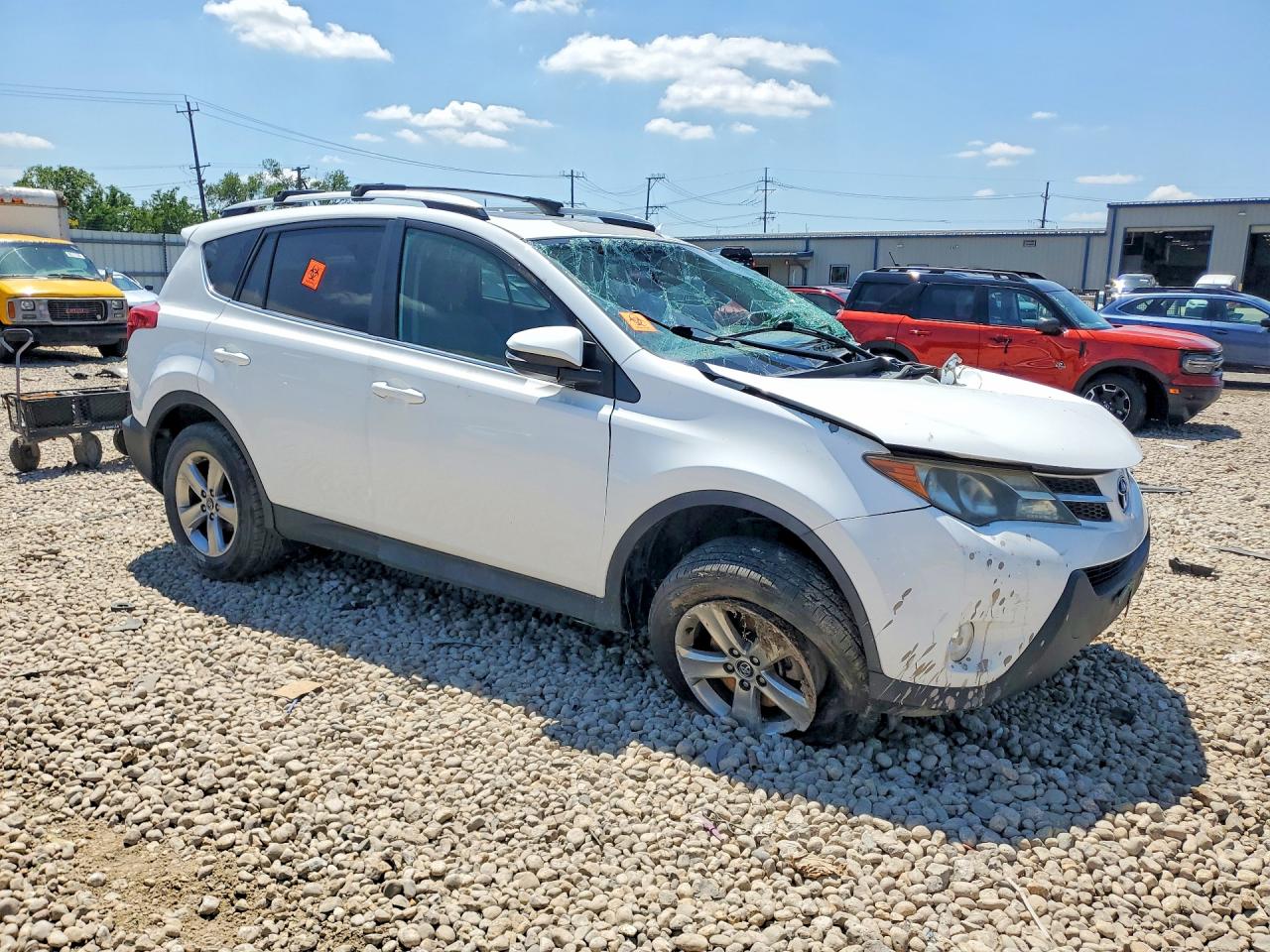 2015 TOYOTA RAV4 XLE — снимка 4