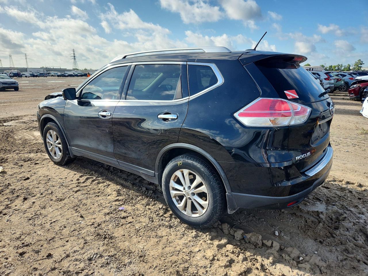 2016 NISSAN ROGUE SV — снимка 2