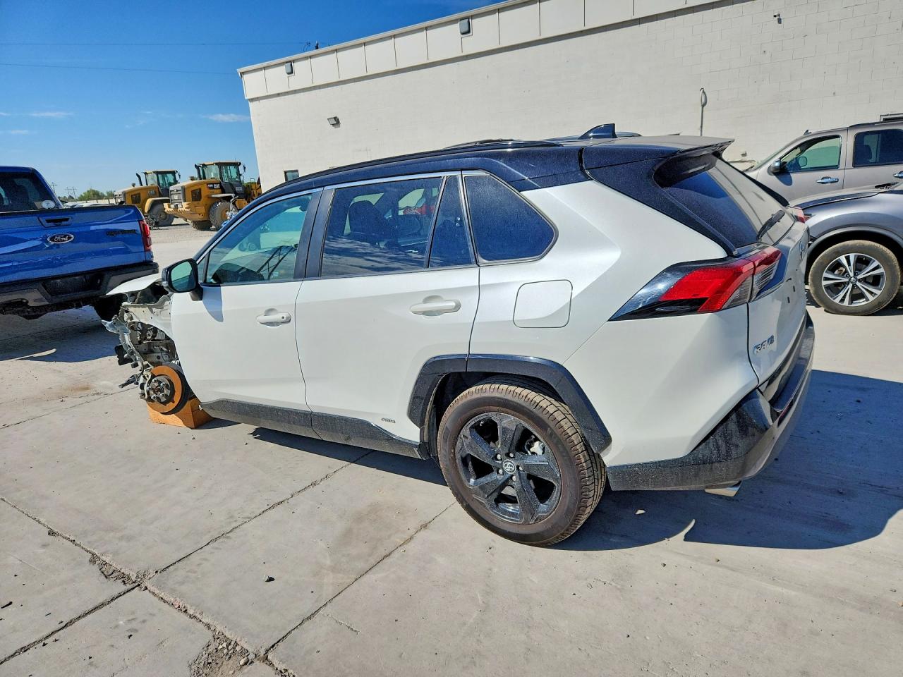 2019 TOYOTA RAV4 XSE — снимка 2