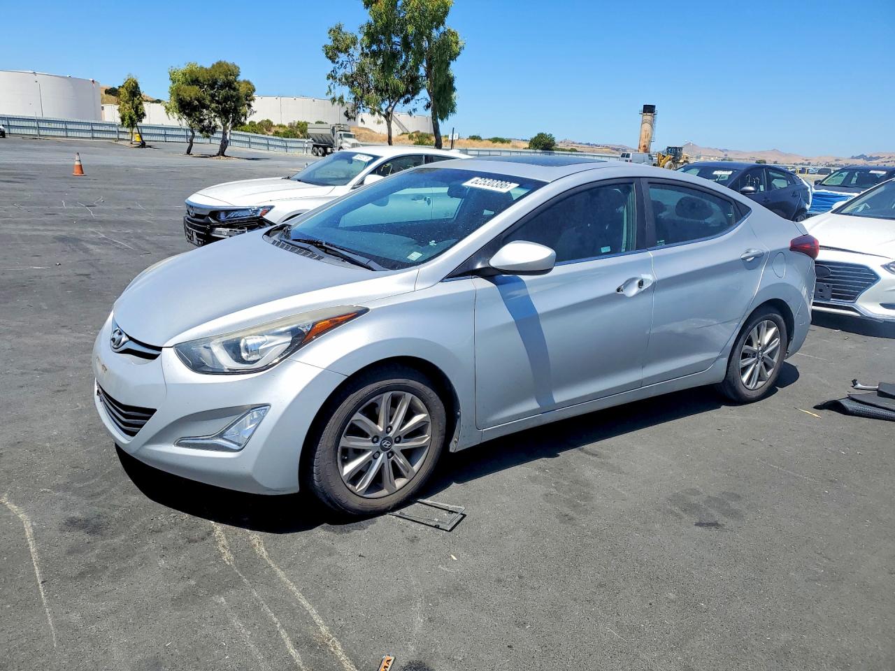 2015 HYUNDAI ELANTRA SE