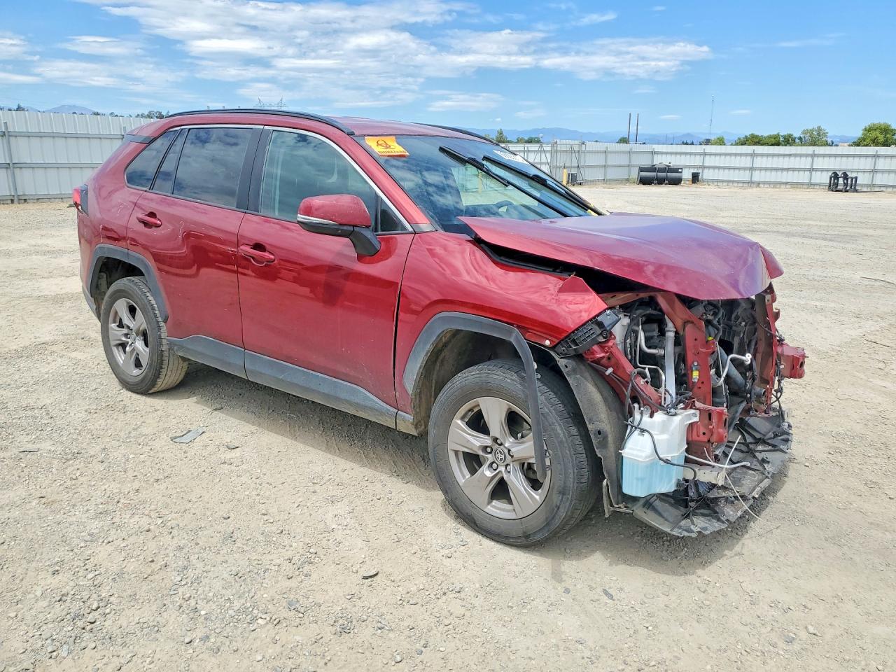 2023 TOYOTA RAV4 XLE — снимка 4