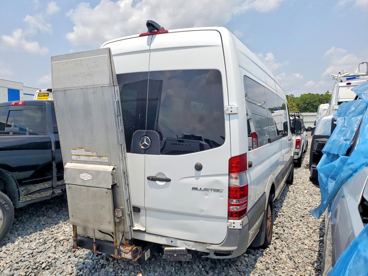2015 MERCEDES-BENZ SPRINTER 2500 — снимка 3