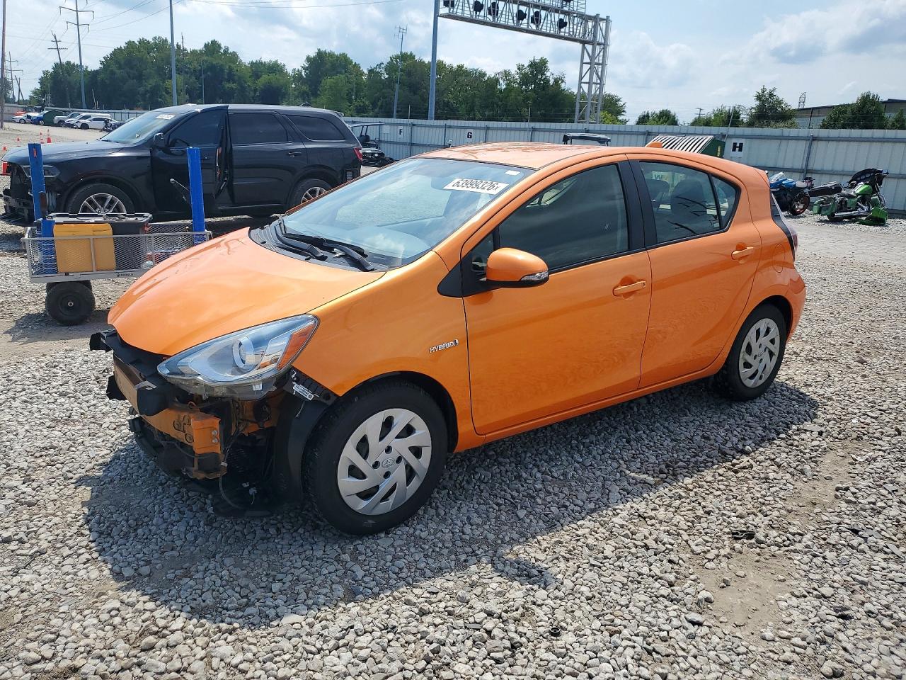 2016 TOYOTA PRIUS C TWO