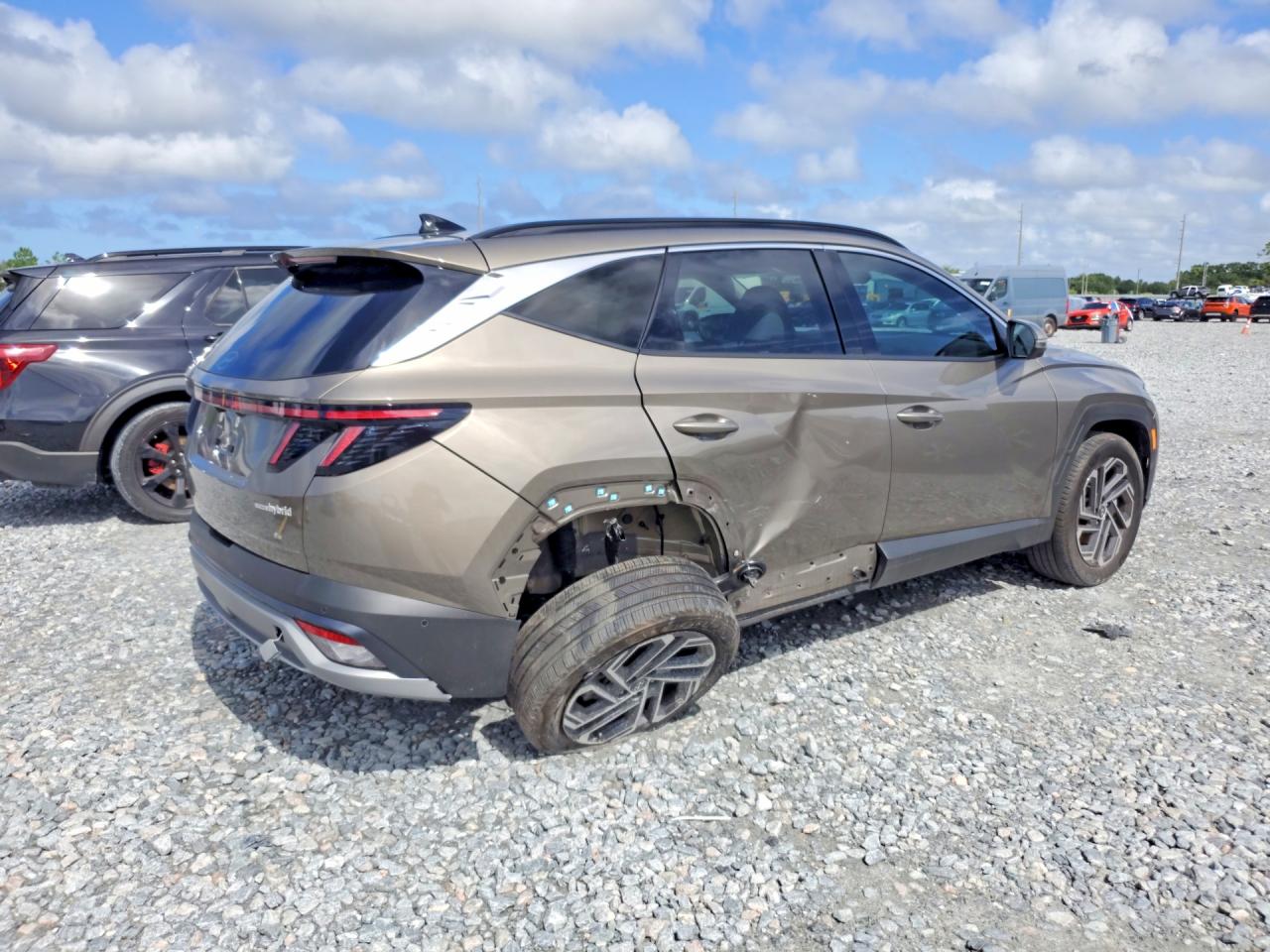 2026 HYUNDAI TUCSON HYBRID LIMITED — снимка 3