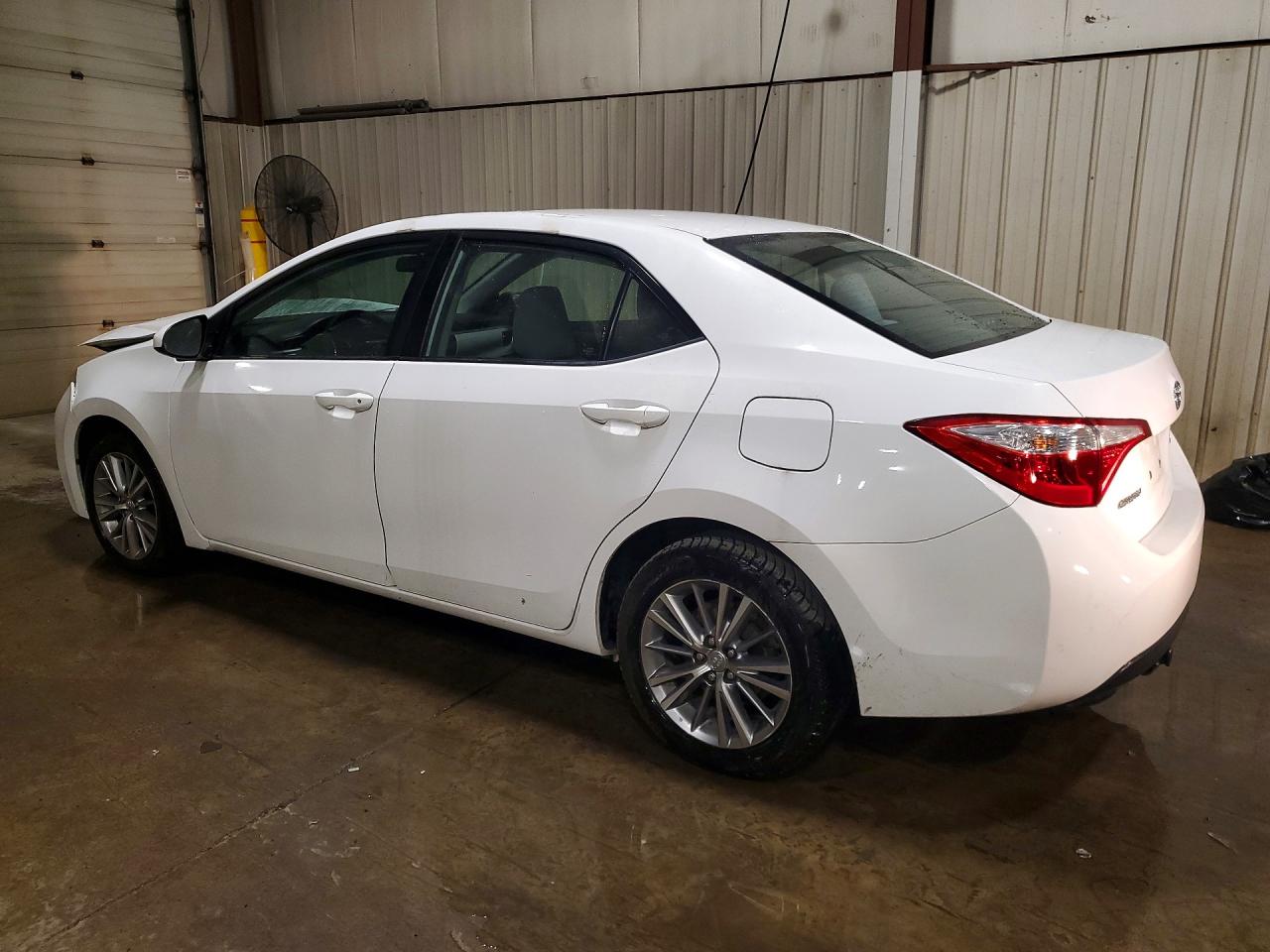 2015 TOYOTA COROLLA LE PLUS — снимка 2