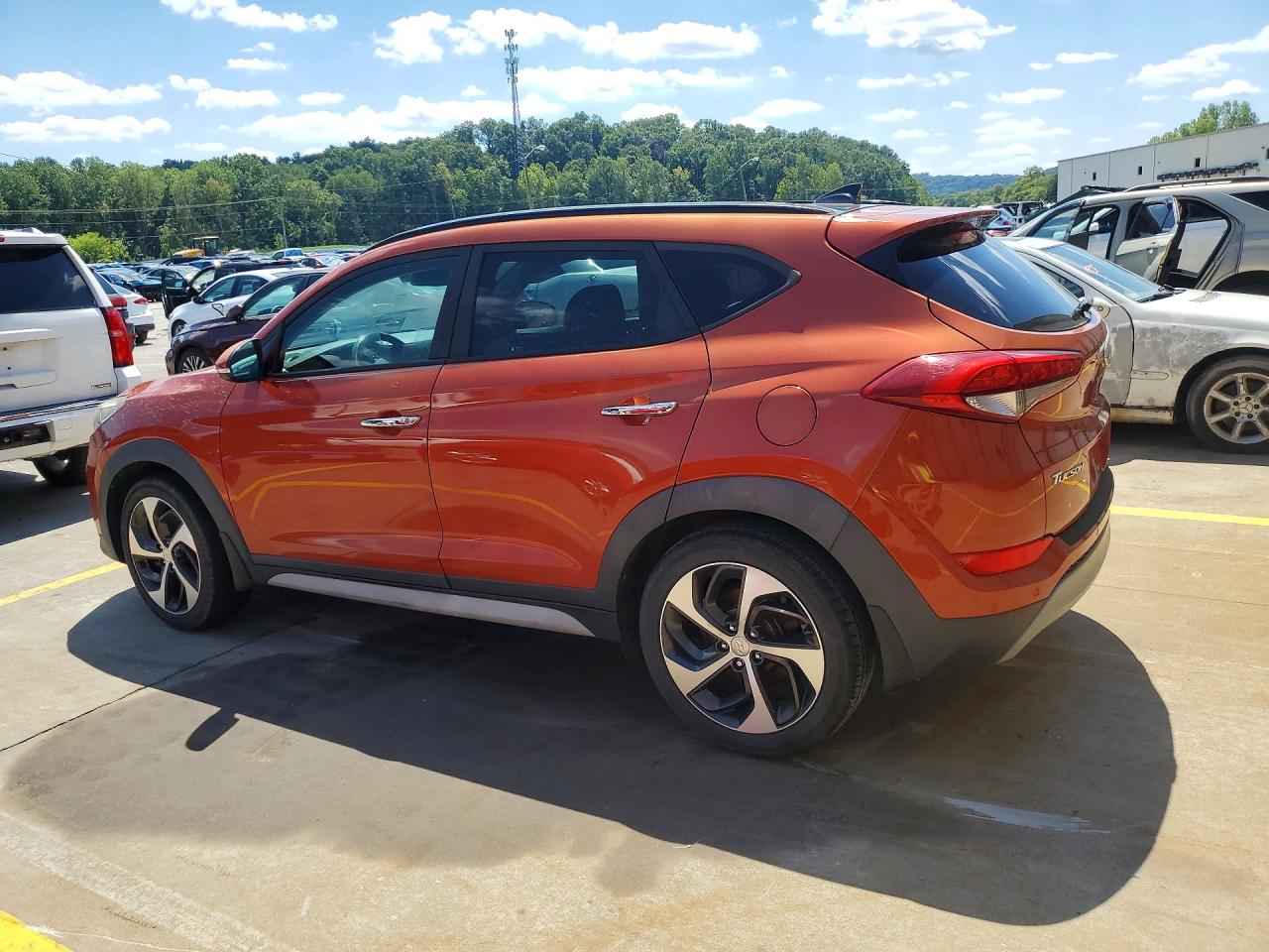 2017 HYUNDAI TUCSON LIMITED — снимка 2