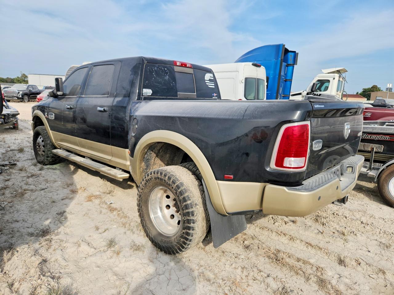 2015 RAM 3500 LONGHORN — снимка 2