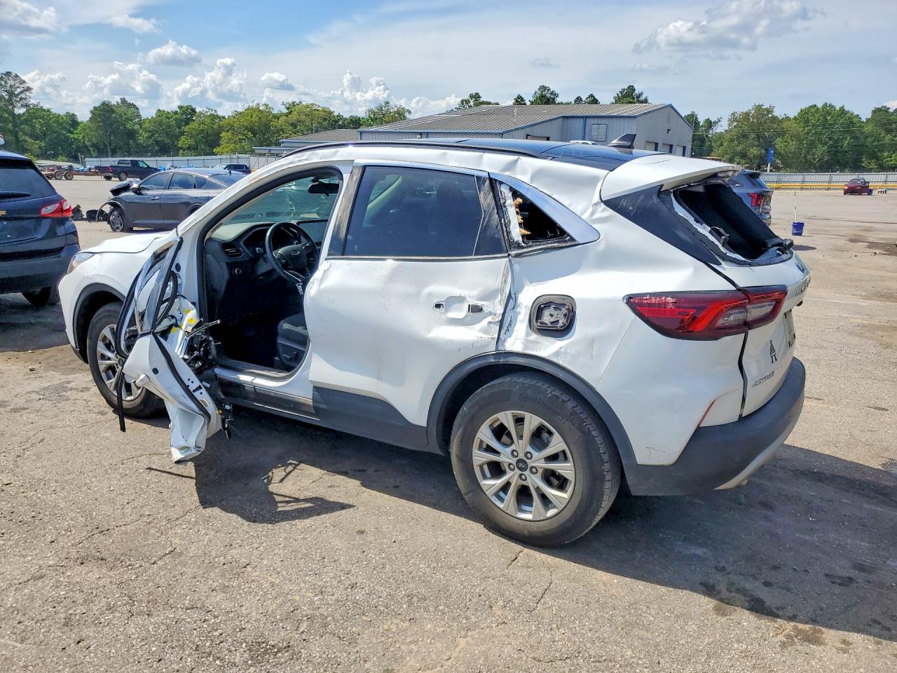 2023 FORD ESCAPE ACTIVE — снимка 2