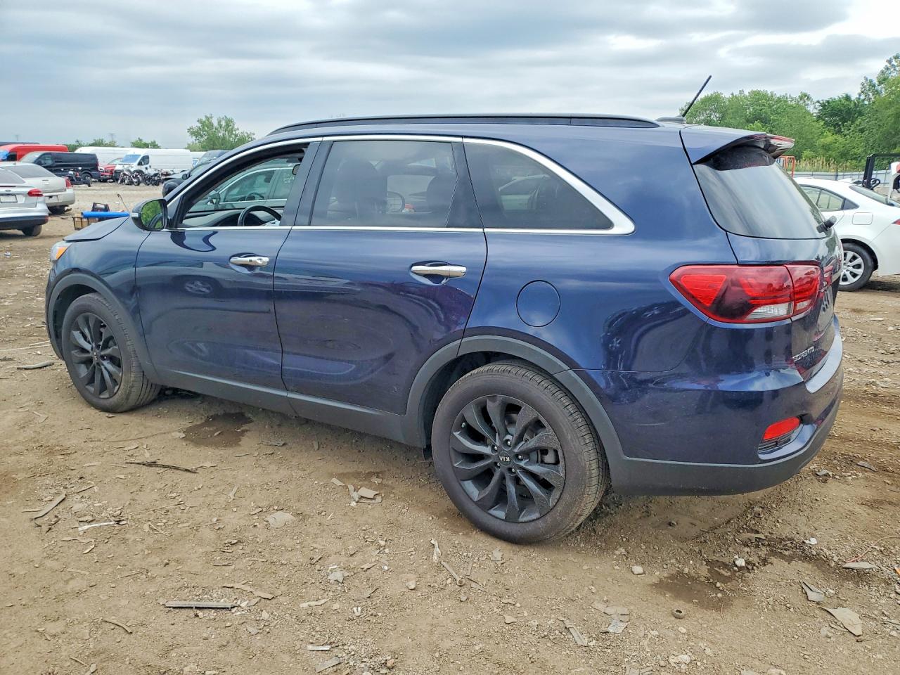 2020 KIA SORENTO S — снимка 2