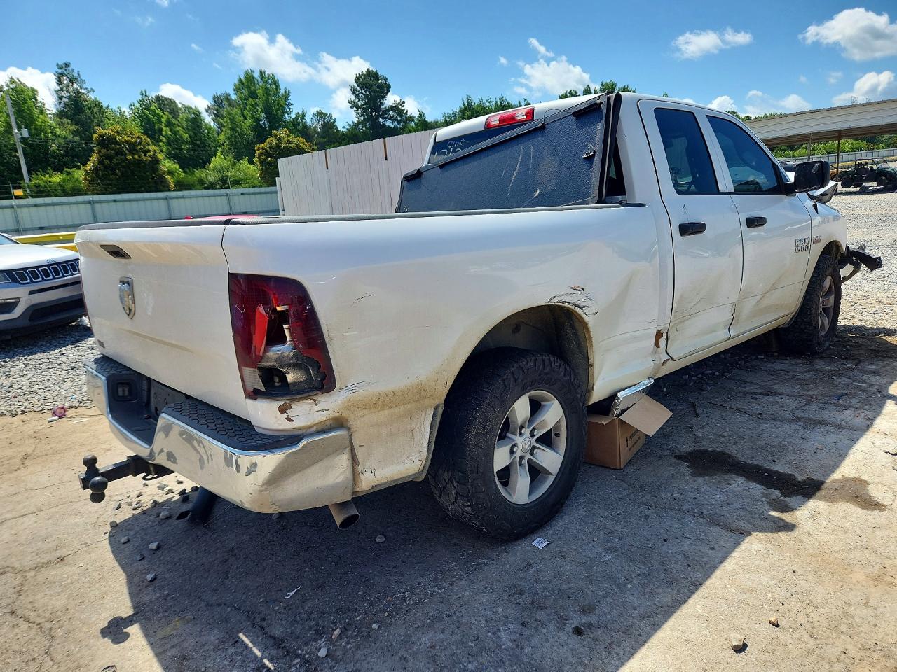 2017 RAM 1500 ST — снимка 3