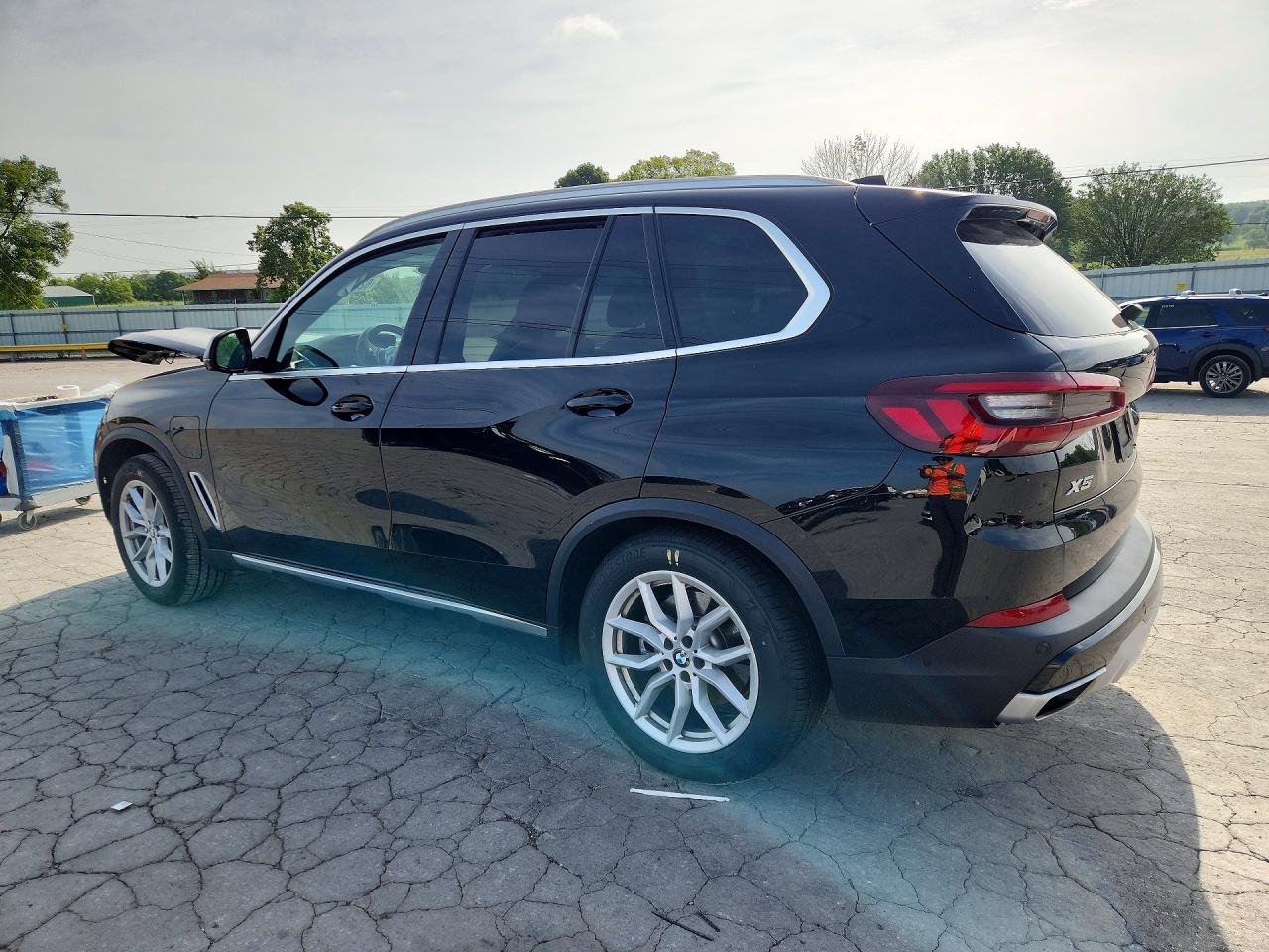 2021 BMW X5 XDRIVE45E — снимка 2