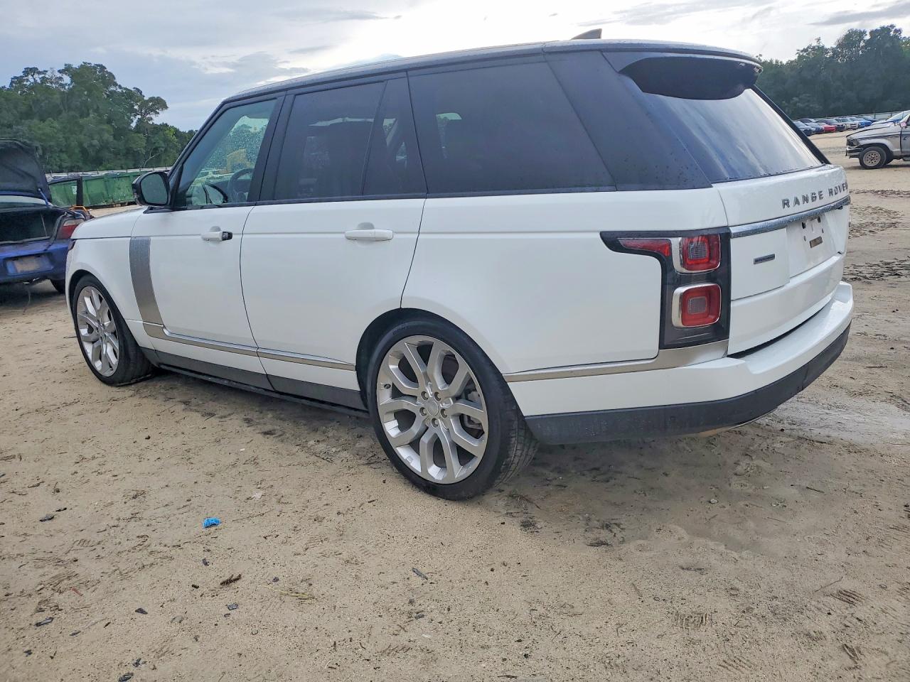 2018 LAND ROVER RANGE ROVER SUPERCHARGED — снимка 2