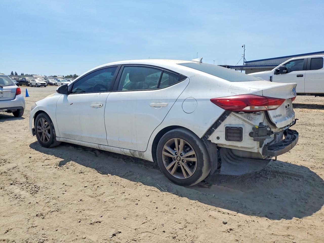 2018 HYUNDAI ELANTRA SEL — снимка 2