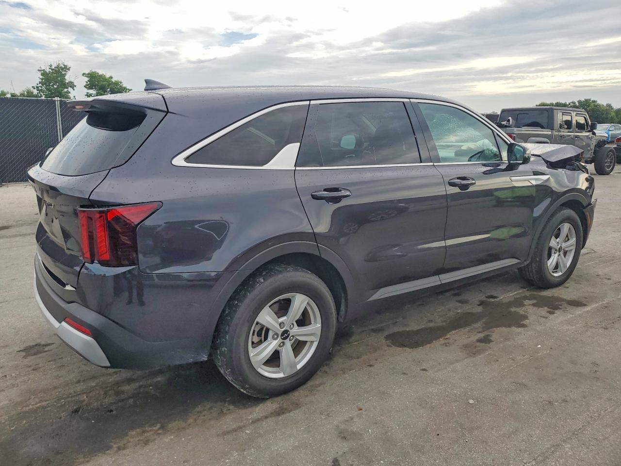 2025 KIA SORENTO LX — снимка 3