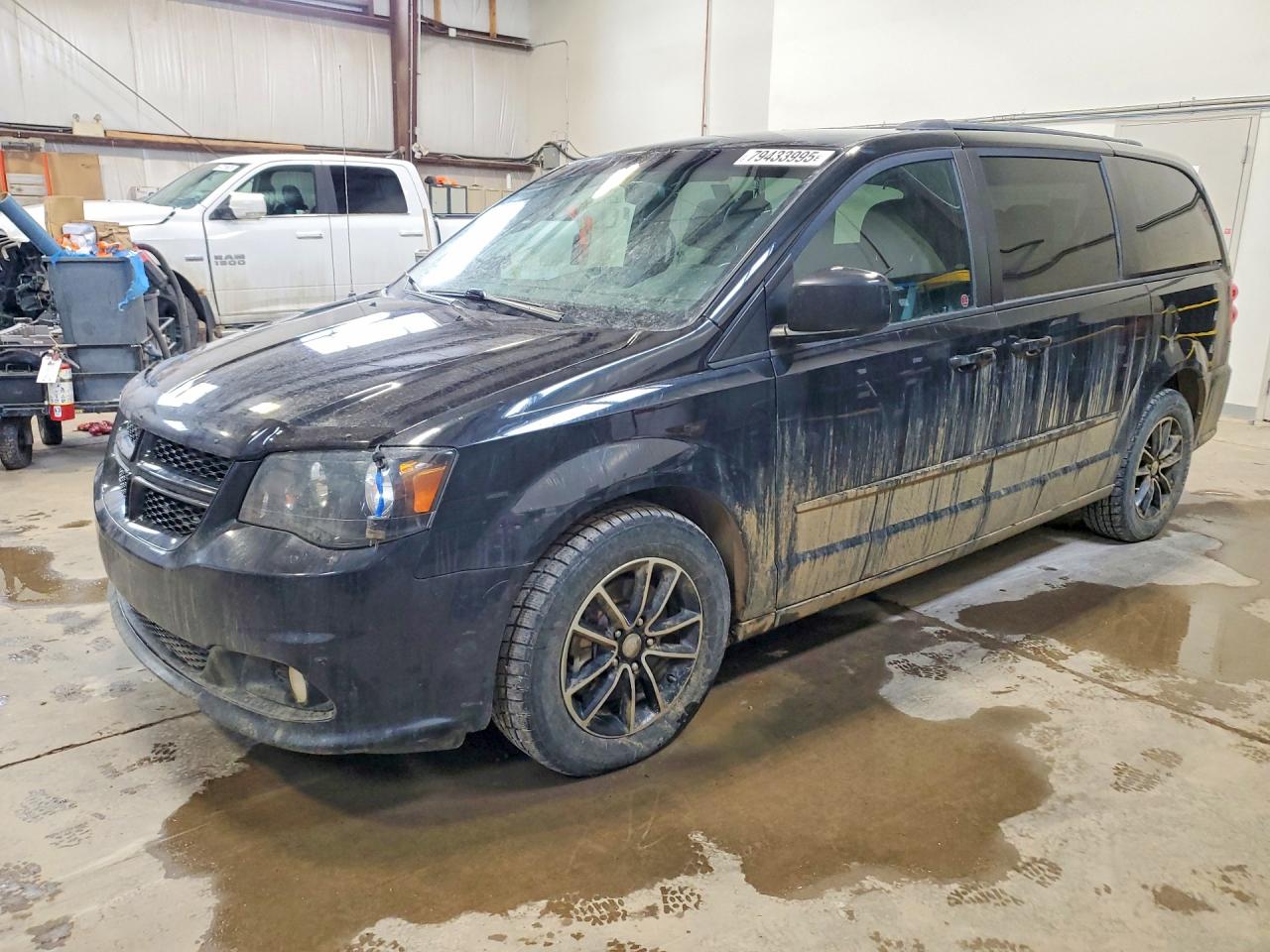 2016 DODGE GRAND CARAVAN R