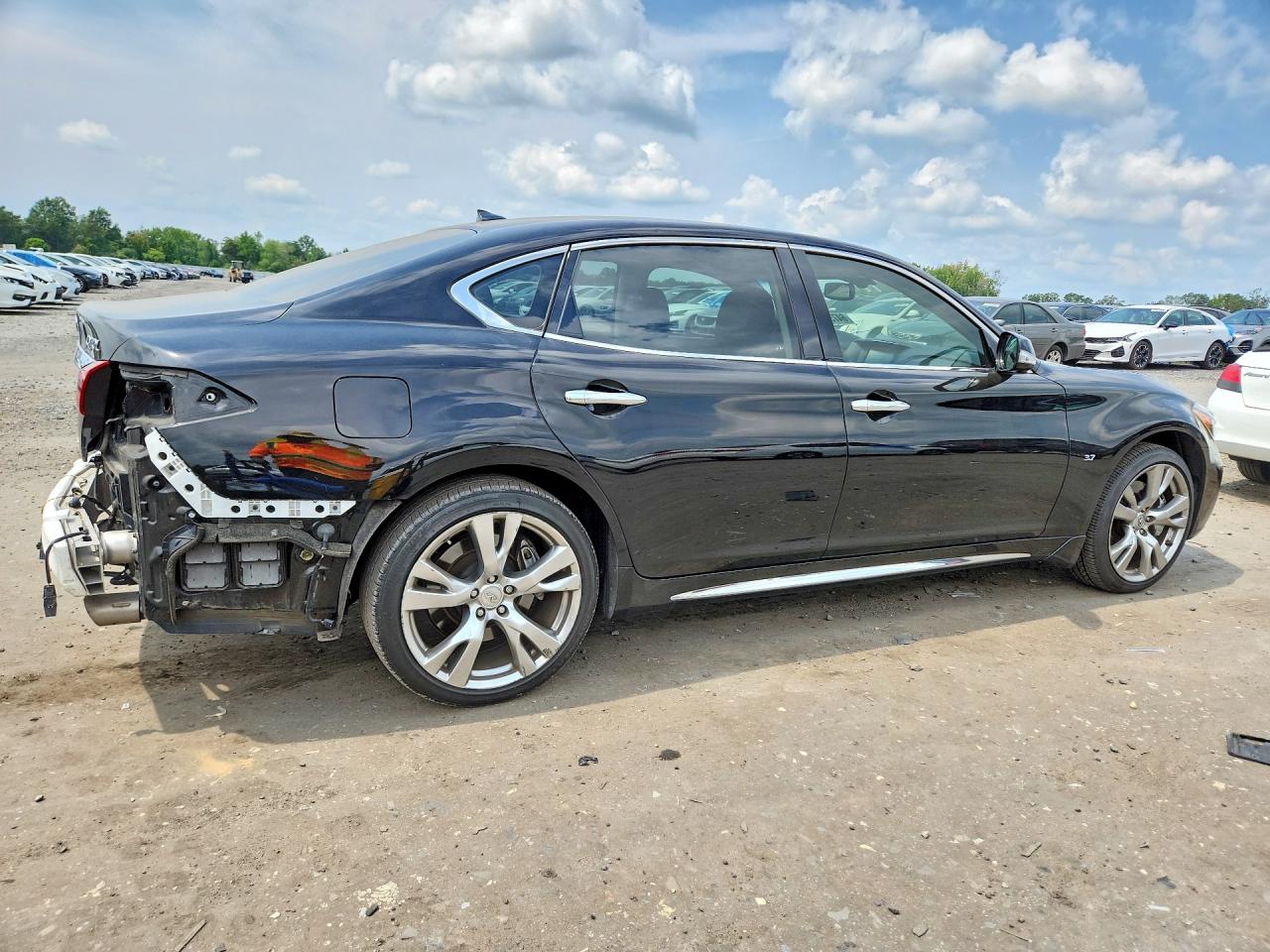 2015 INFINITI Q70L 3.7 — снимка 3
