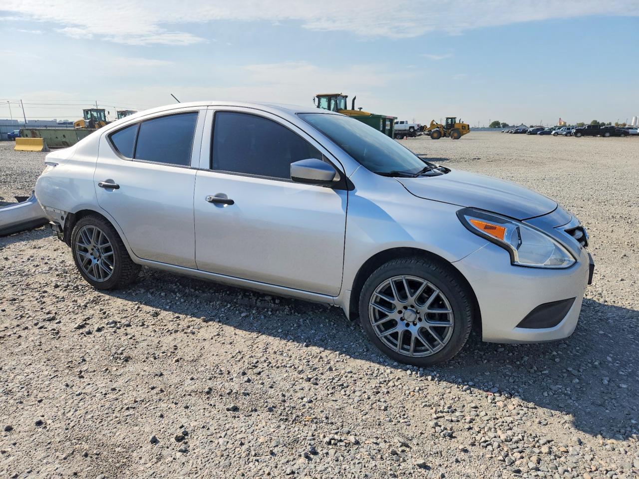 2019 NISSAN VERSA S — снимка 4