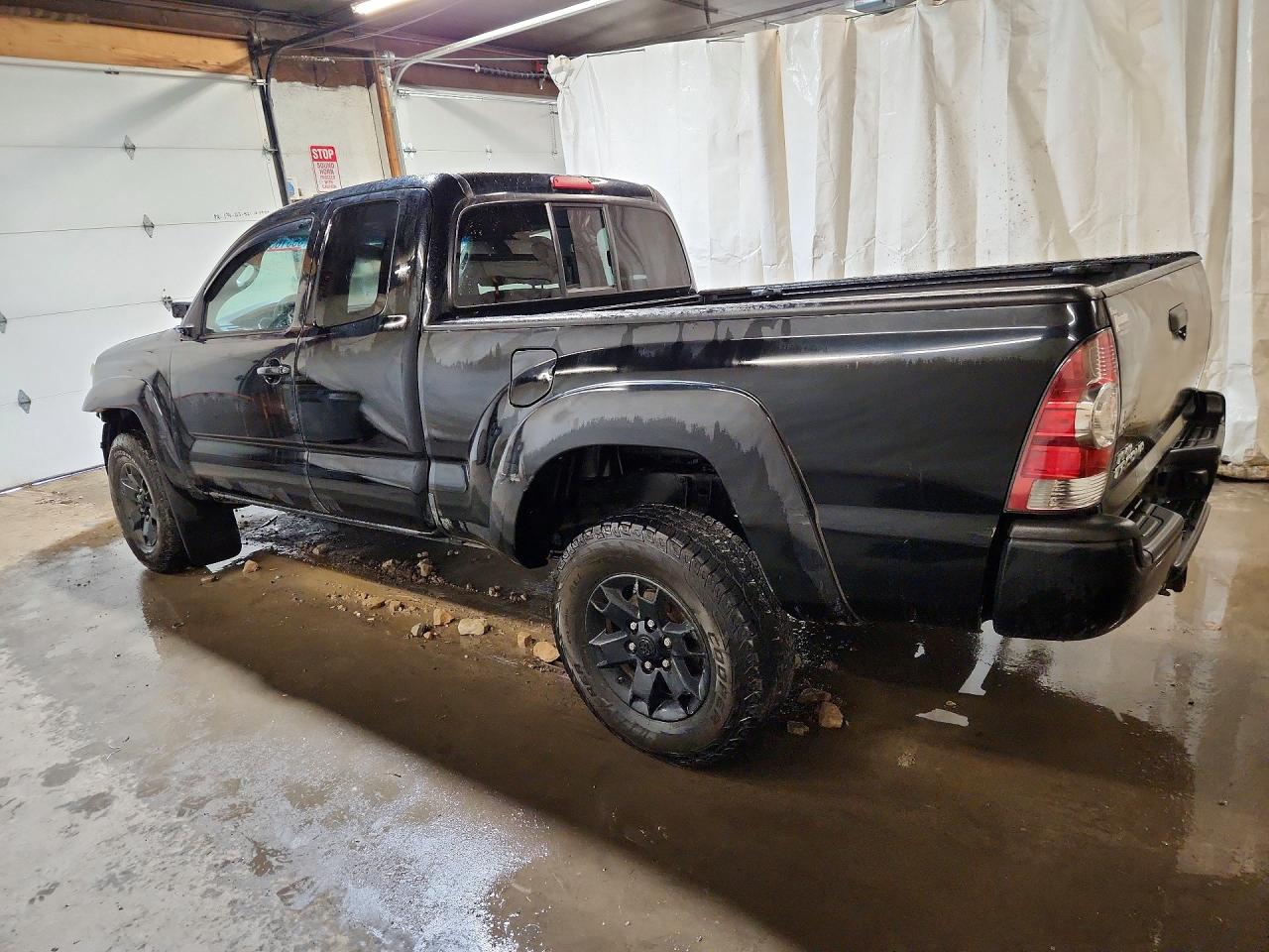 2015 TOYOTA TACOMA BASE — снимка 2