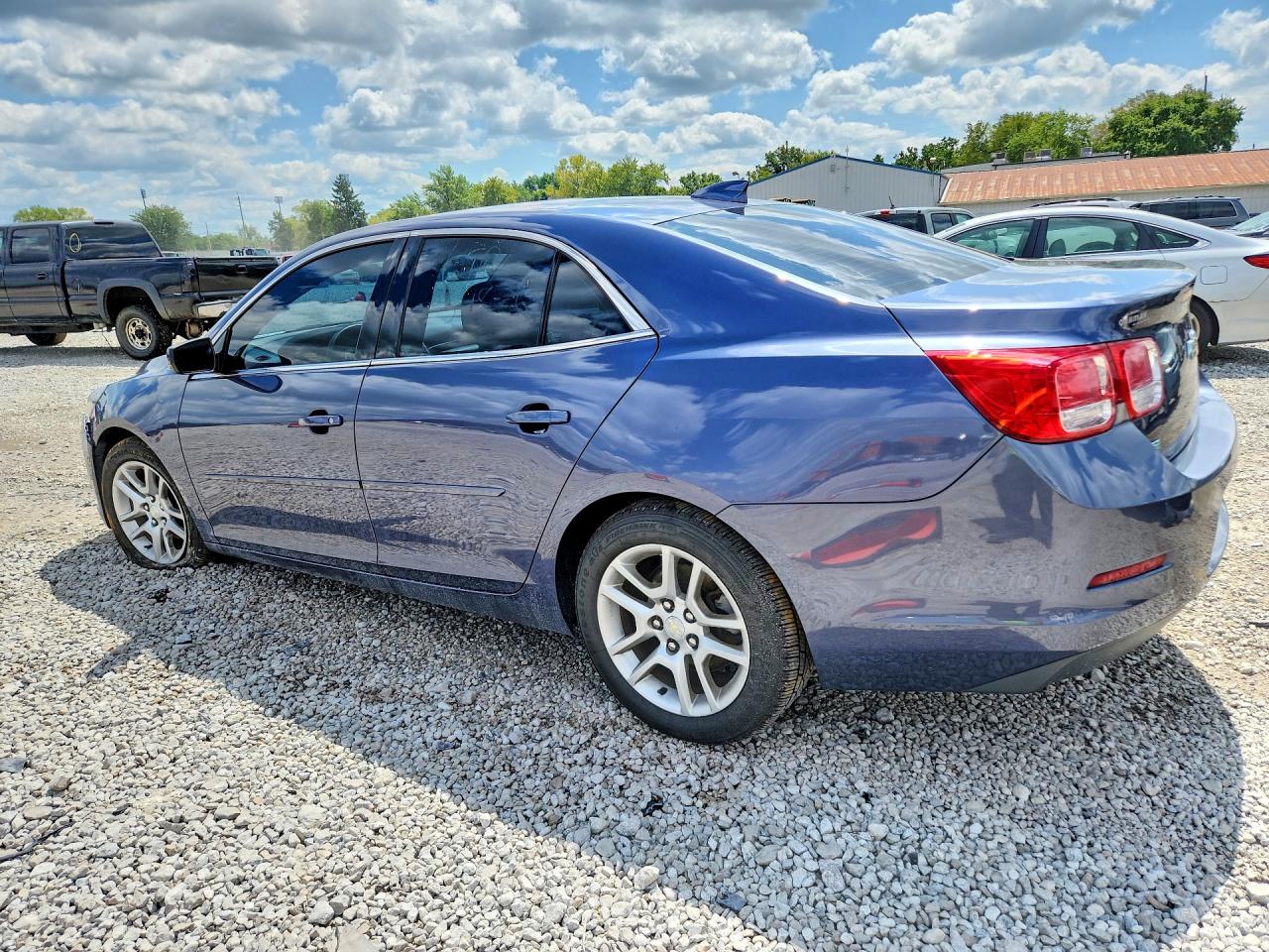 2015 CHEVROLET MALIBU 1LT — снимка 2