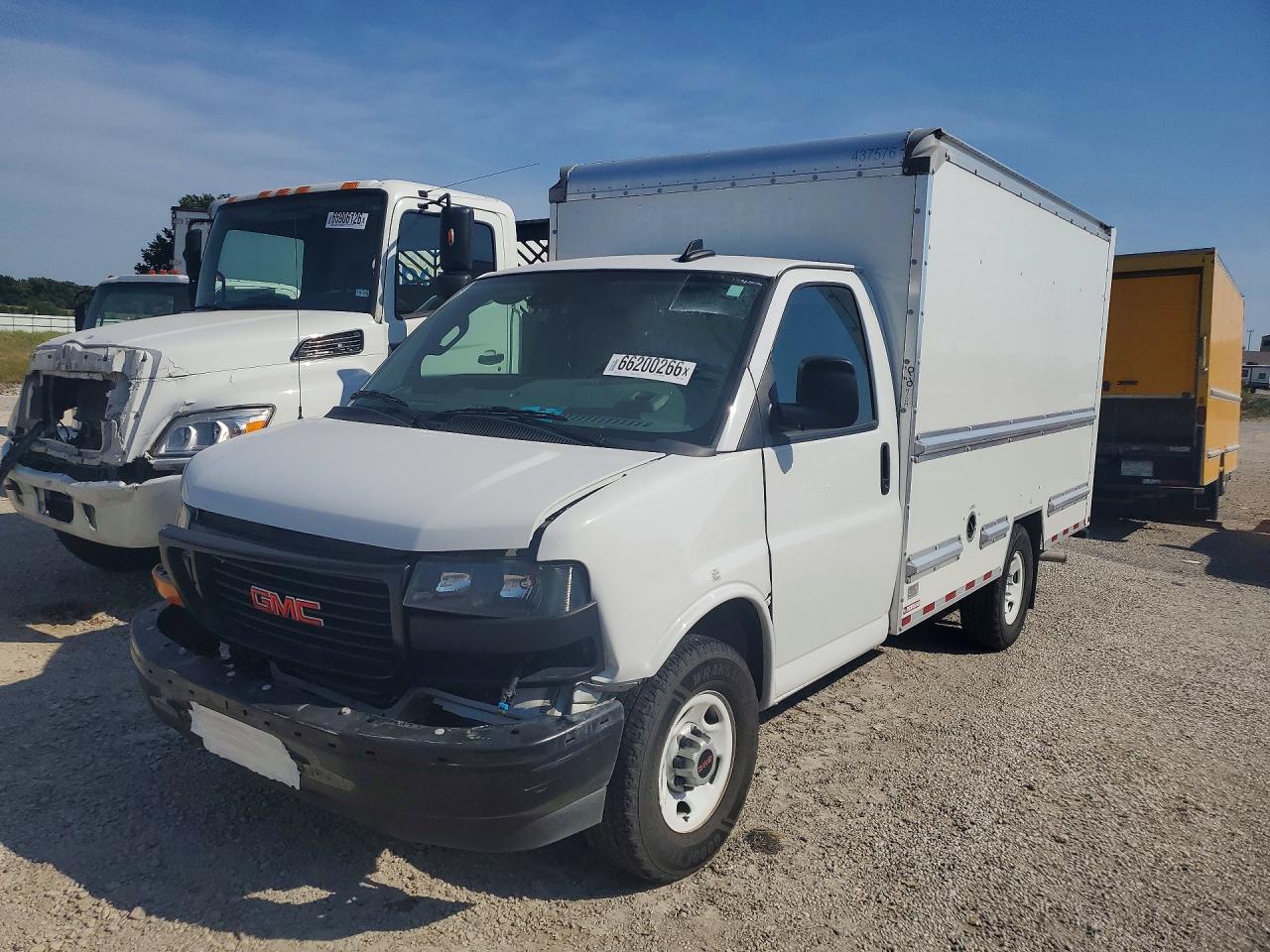 2024 GMC SAVANA CUTAWAY G3500