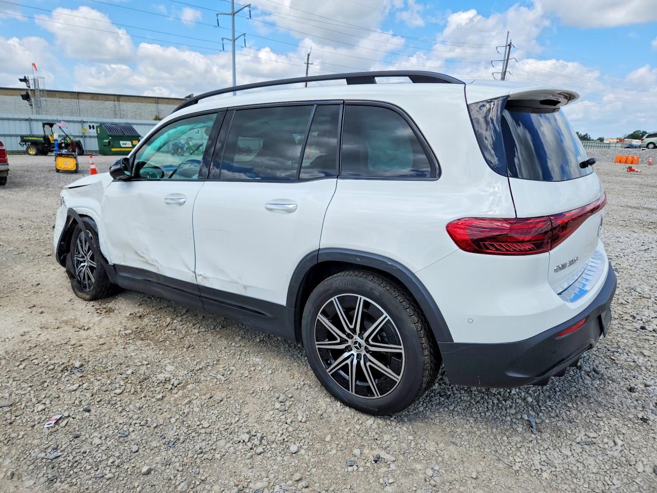 2024 MERCEDES-BENZ EQB 350 4MATIC — снимка 2