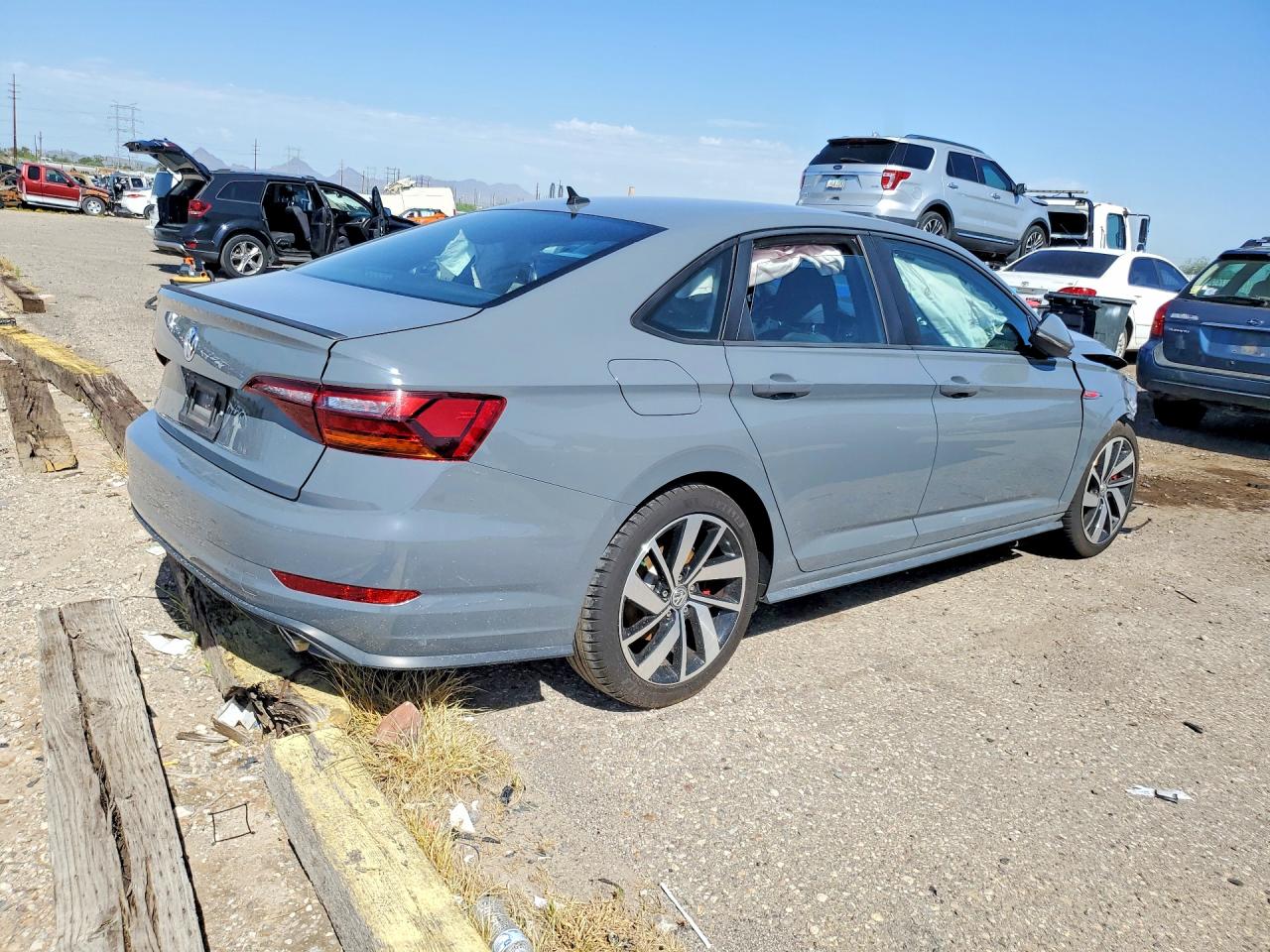2019 VOLKSWAGEN JETTA GLI — снимка 3