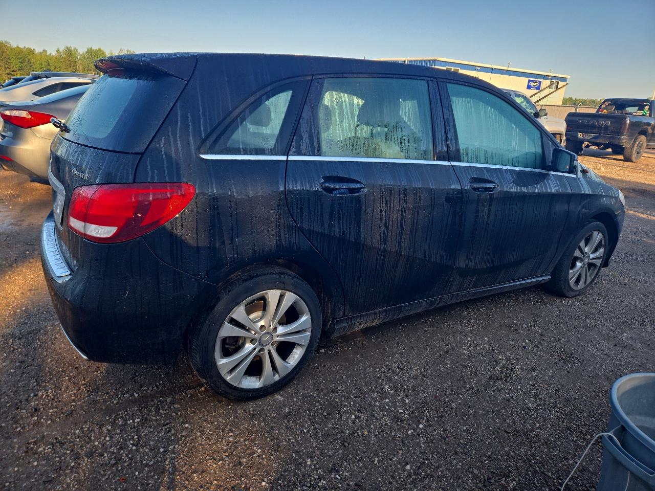 2015 MERCEDES-BENZ B 250 4MATIC — снимка 3