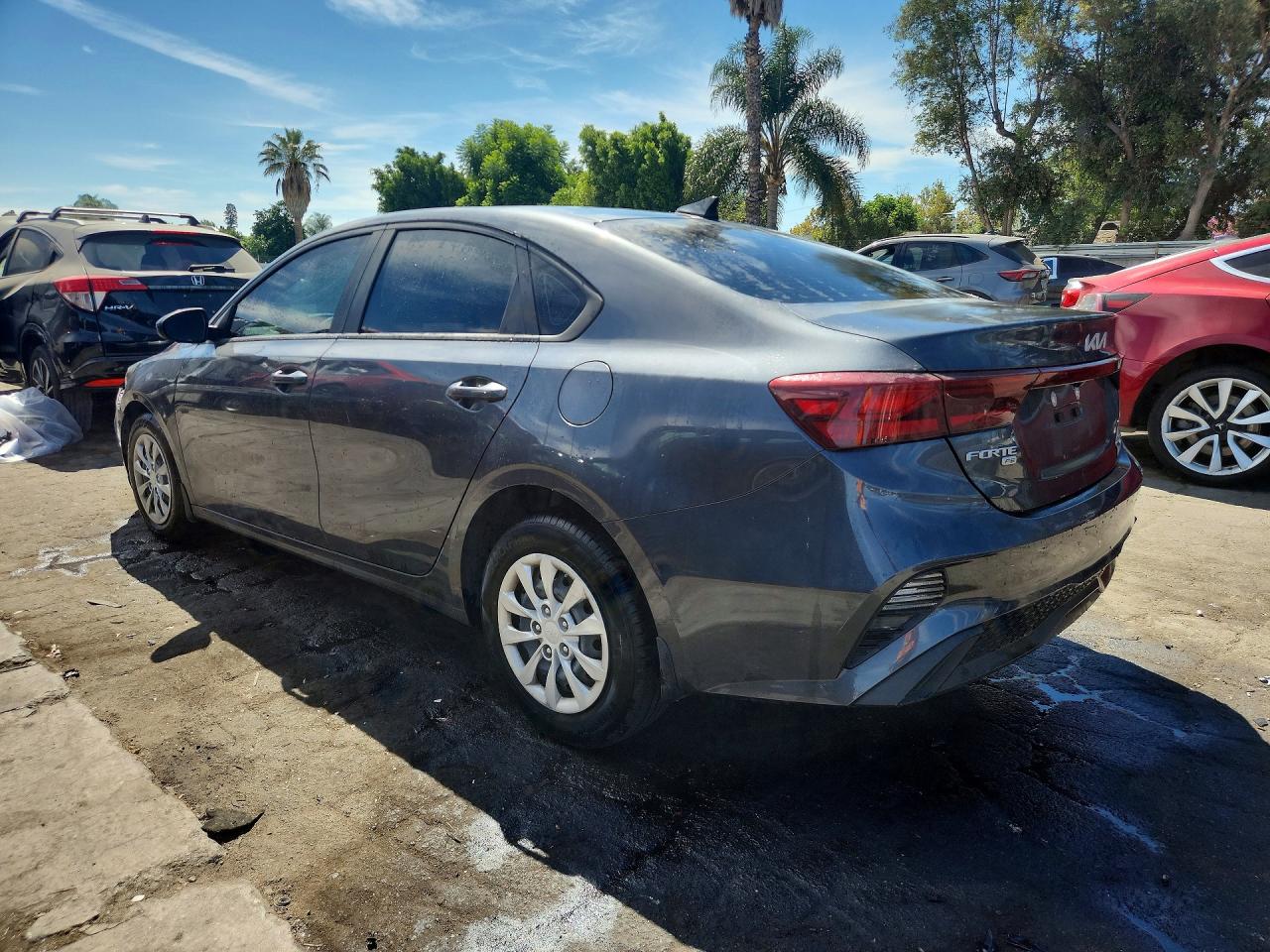 2023 KIA FORTE LX — снимка 2