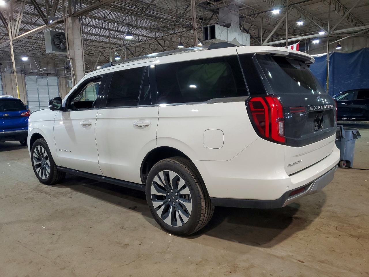 2025 FORD EXPEDITION PLATINUM — снимка 2