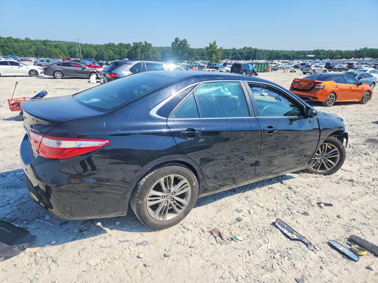 2017 TOYOTA CAMRY SE — снимка 3