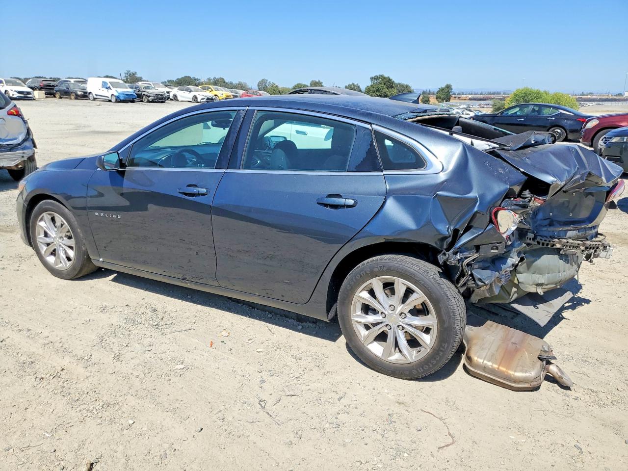 2021 CHEVROLET MALIBU LT — снимка 2