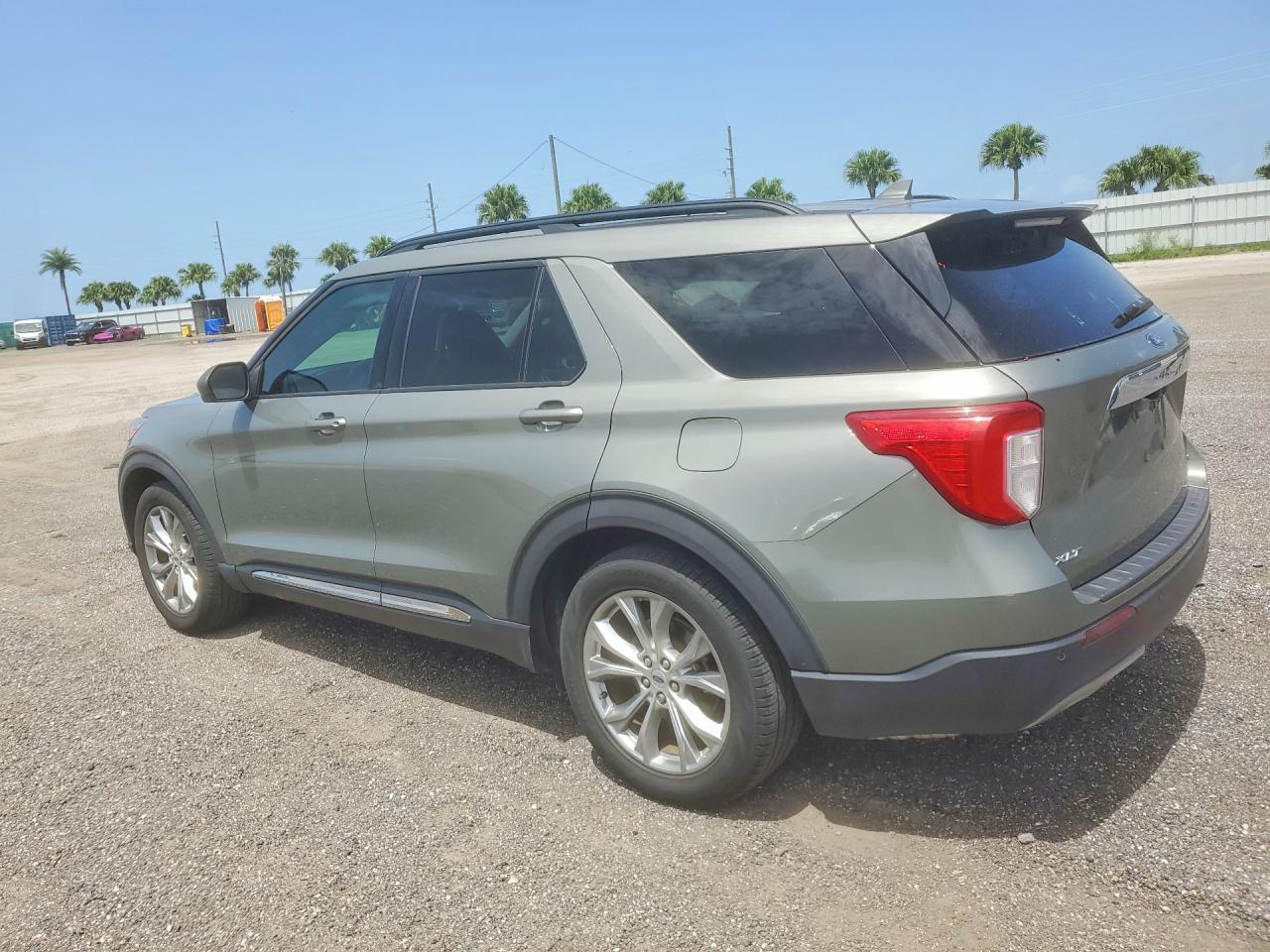 2020 FORD EXPLORER XLT — снимка 2